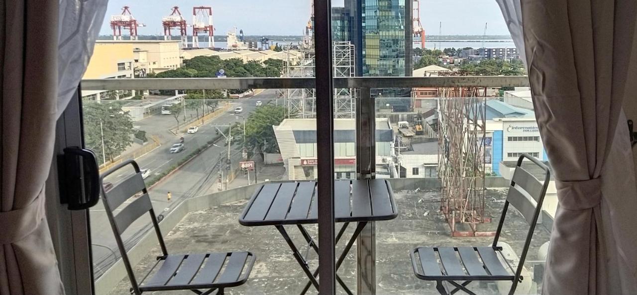 Sunvida Tower Stays Across Sm City Себу Экстерьер фото