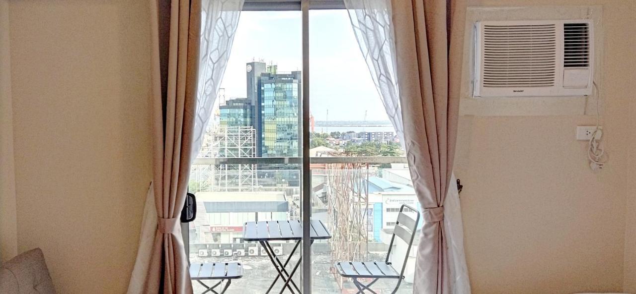 Sunvida Tower Stays Across Sm City Себу Экстерьер фото